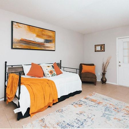 Enticing 1Br Apartment In The Heart Of The Heights Houston Zewnętrze zdjęcie
